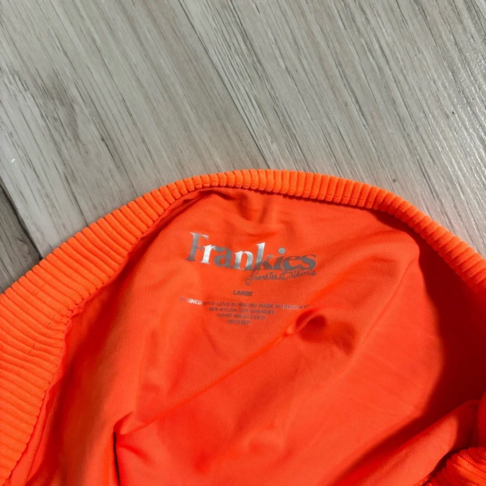 Frankies Bikinis Ruby Top Bright Neon Orange Set Size‎ L